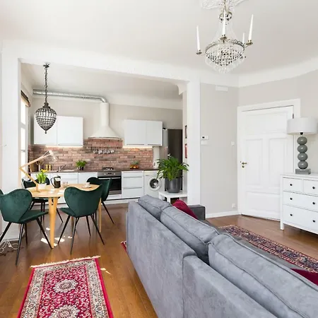 Apartment Marika's Place In Kadriorg, Free Parking Tallinn